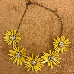 Necklace yellow flower new